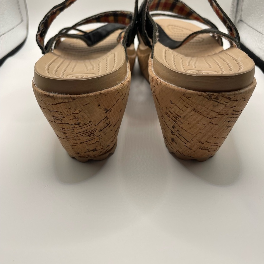 Crocs A Leigh Black leather Wedge Sandals size 10 - Picture 4 of 9